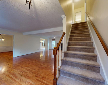 464 Summerlea Drive - Photo Thumbnail 1
