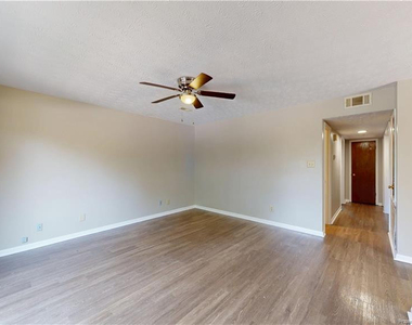 707 Hedgelawn Way - Photo Thumbnail 2