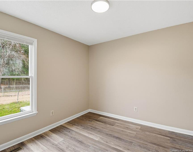 6813 Foxton Court - Photo Thumbnail 23