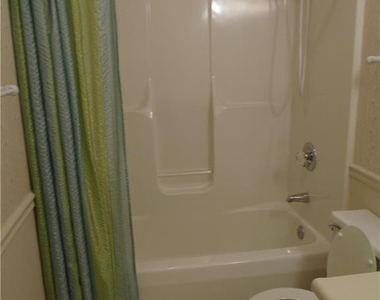 921 Glen Reilly Drive - Photo Thumbnail 8