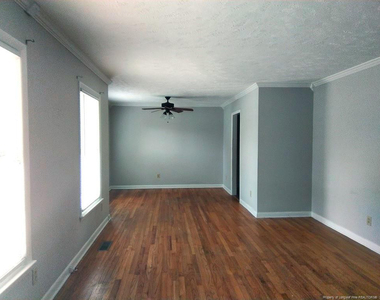 7204 Standish Court - Photo Thumbnail 2