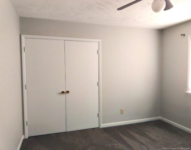 7204 Standish Court - Photo Thumbnail 14