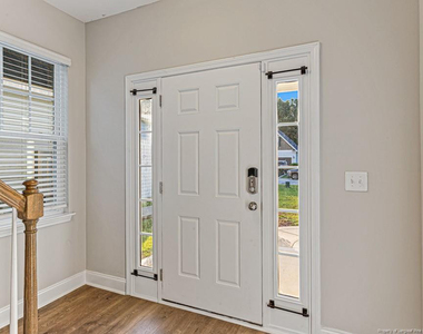 2240 Mannington Drive - Photo Thumbnail 10