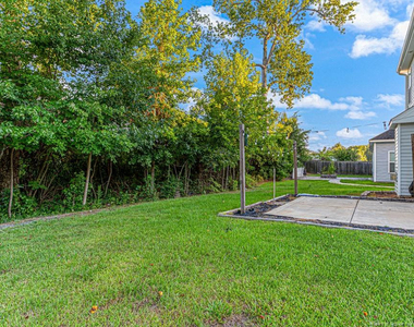2240 Mannington Drive - Photo Thumbnail 9