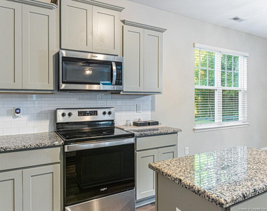2240 Mannington Drive - Photo Thumbnail 22