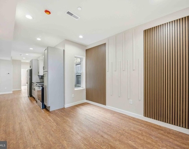 2816 Cecil B Moore Avenue - Photo Thumbnail 4