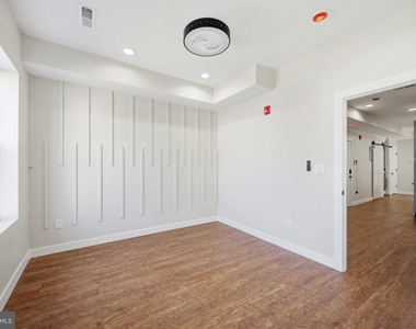 2816 Cecil B Moore Avenue - Photo Thumbnail 19