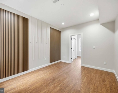 2816 Cecil B Moore Avenue - Photo Thumbnail 5
