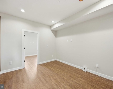 2816 Cecil B Moore Avenue - Photo Thumbnail 6
