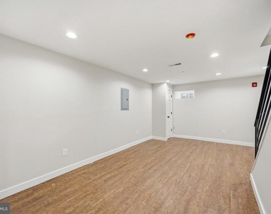 2816 Cecil B Moore Avenue - Photo Thumbnail 20