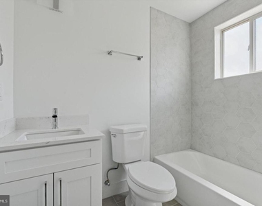2401 N 2nd Street - Photo Thumbnail 11