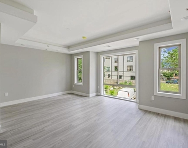 2401 N 2nd Street - Photo Thumbnail 15