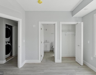 2401 N 2nd Street - Photo Thumbnail 9