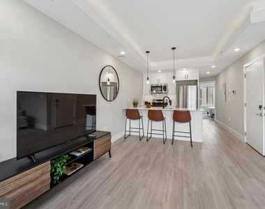 2401 N 2nd Street - Photo Thumbnail 1