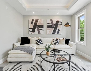 2401 N 2nd Street - Photo Thumbnail 13
