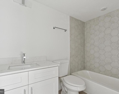 2401 N 2nd Street - Photo Thumbnail 17