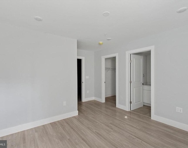 2401 N 2nd Street - Photo Thumbnail 12