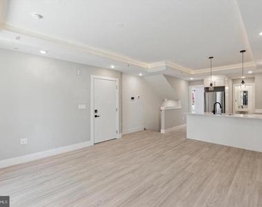2401 N 2nd Street - Photo Thumbnail 1