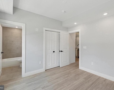 2401 N 2nd Street - Photo Thumbnail 4