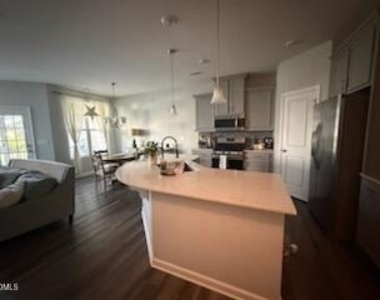 142 Walking Path Place - Photo Thumbnail 1