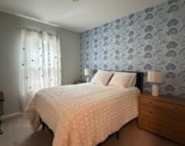 142 Walking Path Place - Photo Thumbnail 5
