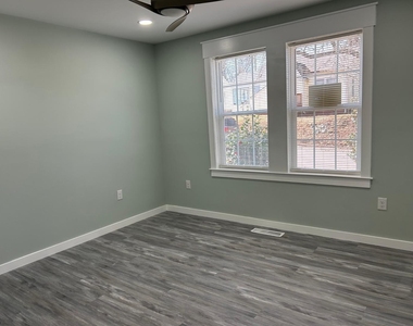 514 Spruce Street - Photo Thumbnail 6