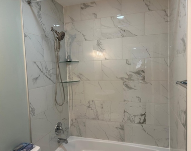 514 Spruce Street - Photo Thumbnail 14