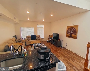 6619 Ridge Ave - Photo Thumbnail 1