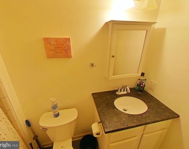 6619 Ridge Ave - Photo Thumbnail 5