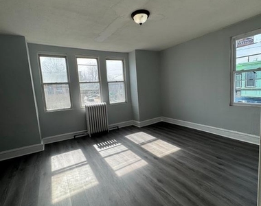5583 Blakemore Street - Photo Thumbnail 10