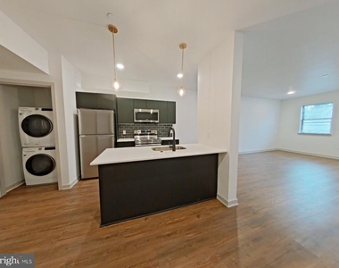 6237 Germantown Avenue - Photo Thumbnail 1