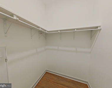 6237 Germantown Avenue - Photo Thumbnail 6