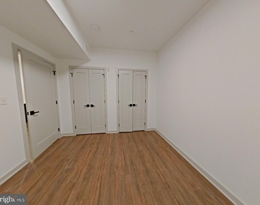 6237 Germantown Avenue - Photo Thumbnail 8