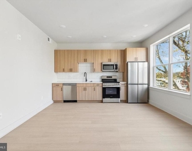 5521 Wayne Avenue - Photo Thumbnail 19