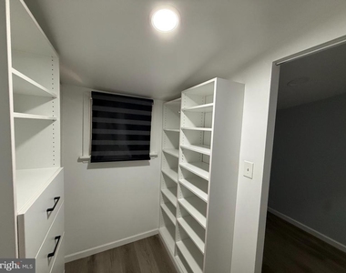 32 S 53rd Street - Photo Thumbnail 3