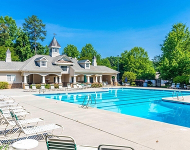 8825 Camden Park Drive - Photo Thumbnail 3