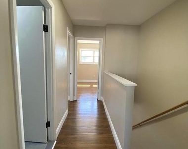 12639 Biscayne Drive - Photo Thumbnail 11