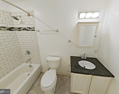 333 Earp Street - Photo Thumbnail 5