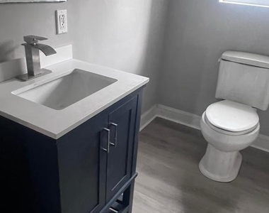2151 S Hicks Street - Photo Thumbnail 3