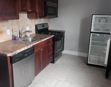 2151 S Hicks Street - Photo Thumbnail 2