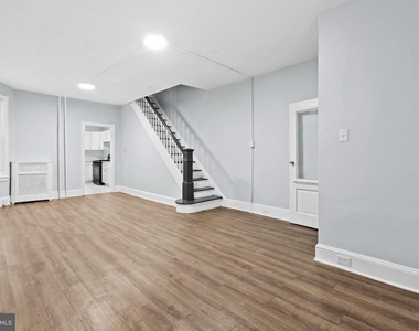 4122 N 7th Street - Photo Thumbnail 2