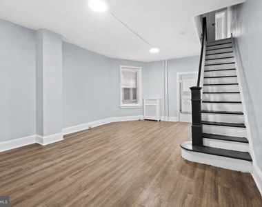 4122 N 7th Street - Photo Thumbnail 3