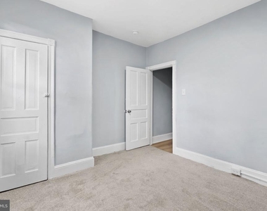4122 N 7th Street - Photo Thumbnail 15