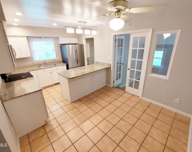 1720 Euclid Road - Photo Thumbnail 4