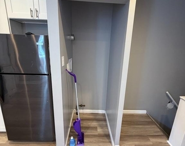 1704 Conlyn Street - Photo Thumbnail 5