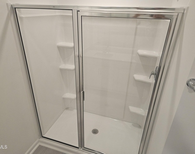 390 Hanging Elm Lane - Photo Thumbnail 12