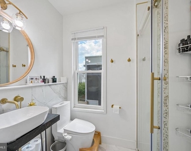 2540 W Montgomery Avenue - Photo Thumbnail 25