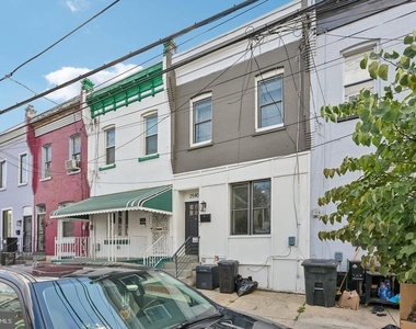2540 W Montgomery Avenue - Photo Thumbnail 1