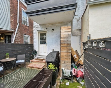 2540 W Montgomery Avenue - Photo Thumbnail 35
