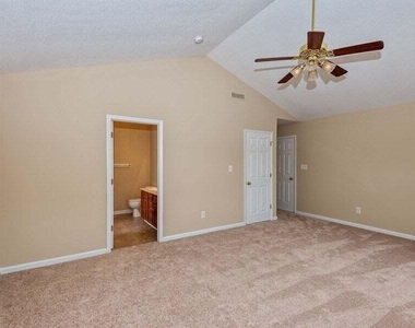 2101 Great Bend Drive - Photo Thumbnail 13